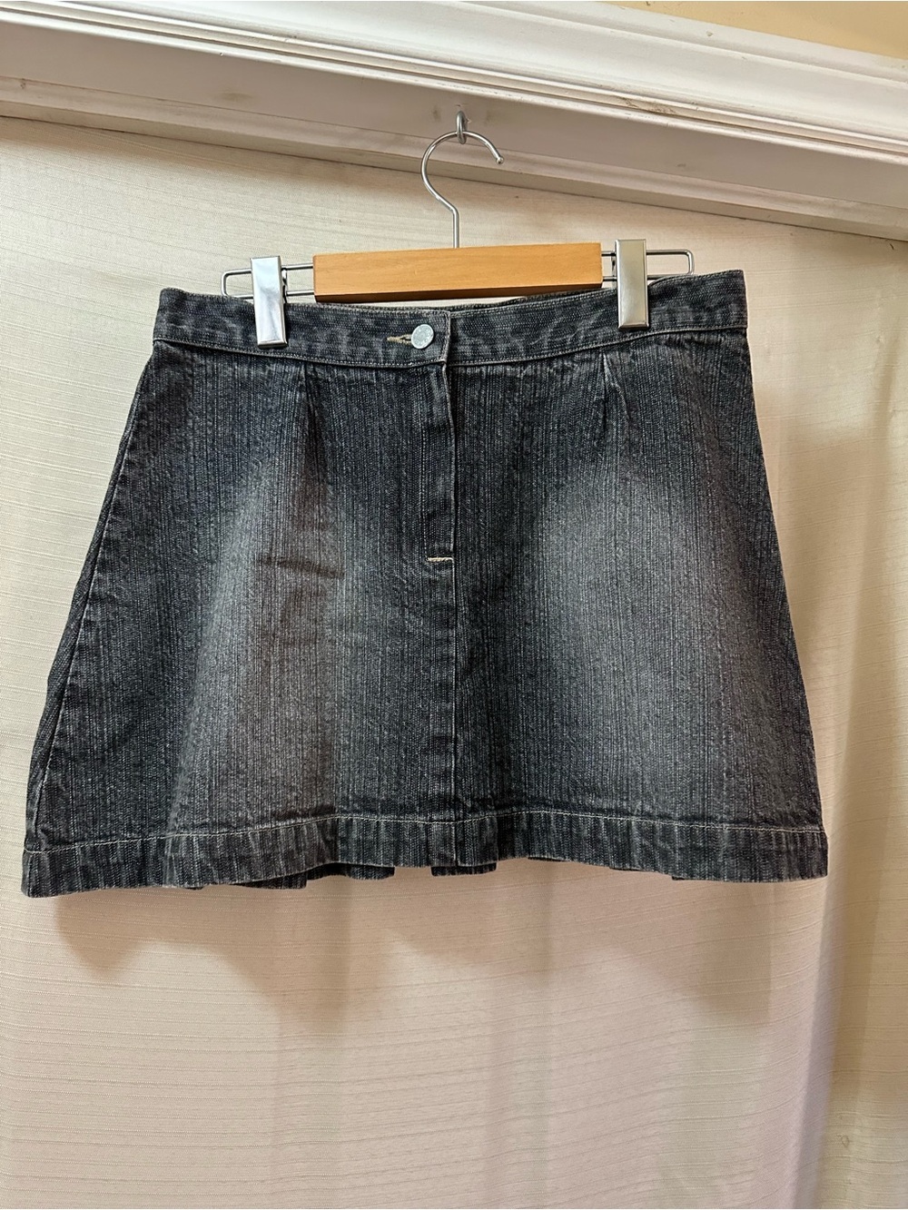 Vintage Y2K Distressed Denim Pleated Mini Skirt Women’s XS Cargo Pocket